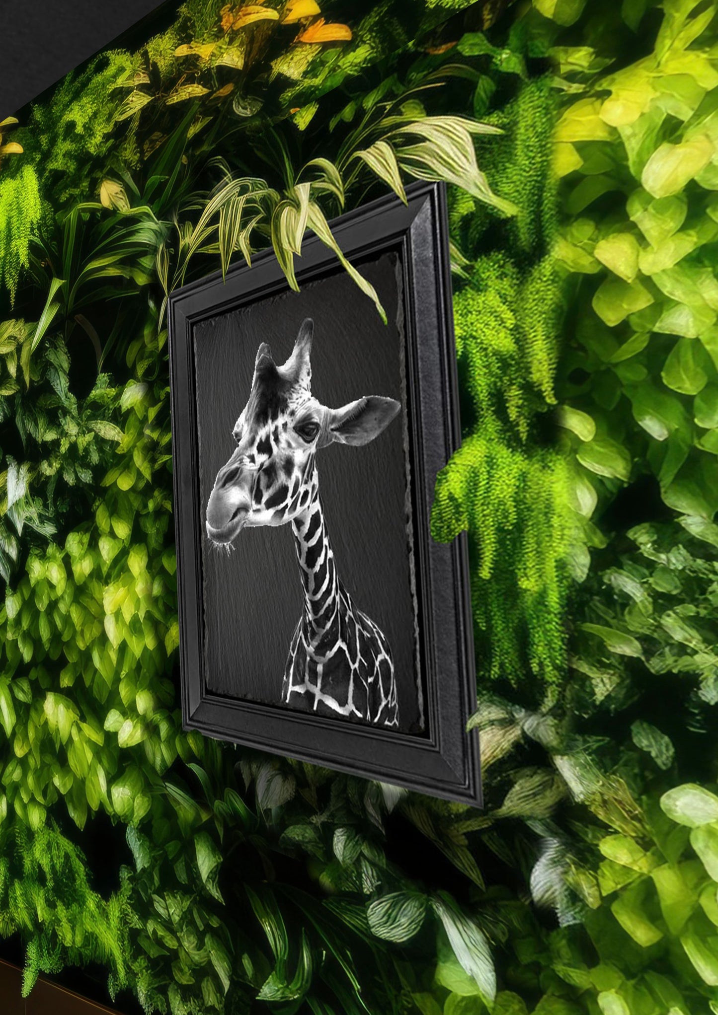 Emily Hinchcliffe - 'Giraffe (Version 2)' Slate Wall Art
